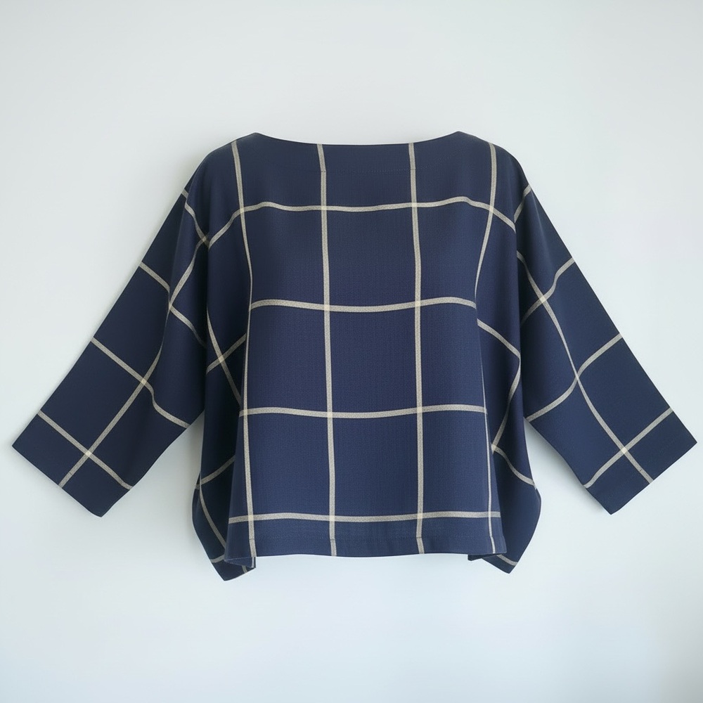 GALLEGO DESPORTES Women's Blouse
Windowpane Navy Blue Long Sleeve
France XL